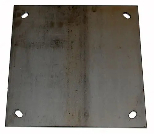 Brennerplatte aus Metall mit runden Löchern an den Ecken, geeignet für Montage. Produkt von Wolf zur Verwendung in bestimmten Brennersystemen.